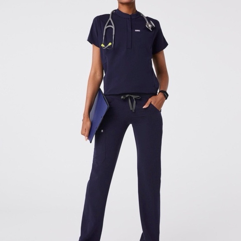 FIGS Montex Navy Top XS